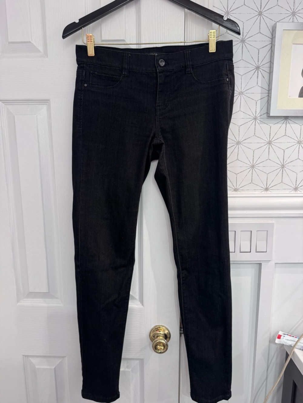 White House Black Market Black Skinny Jeans Size Small